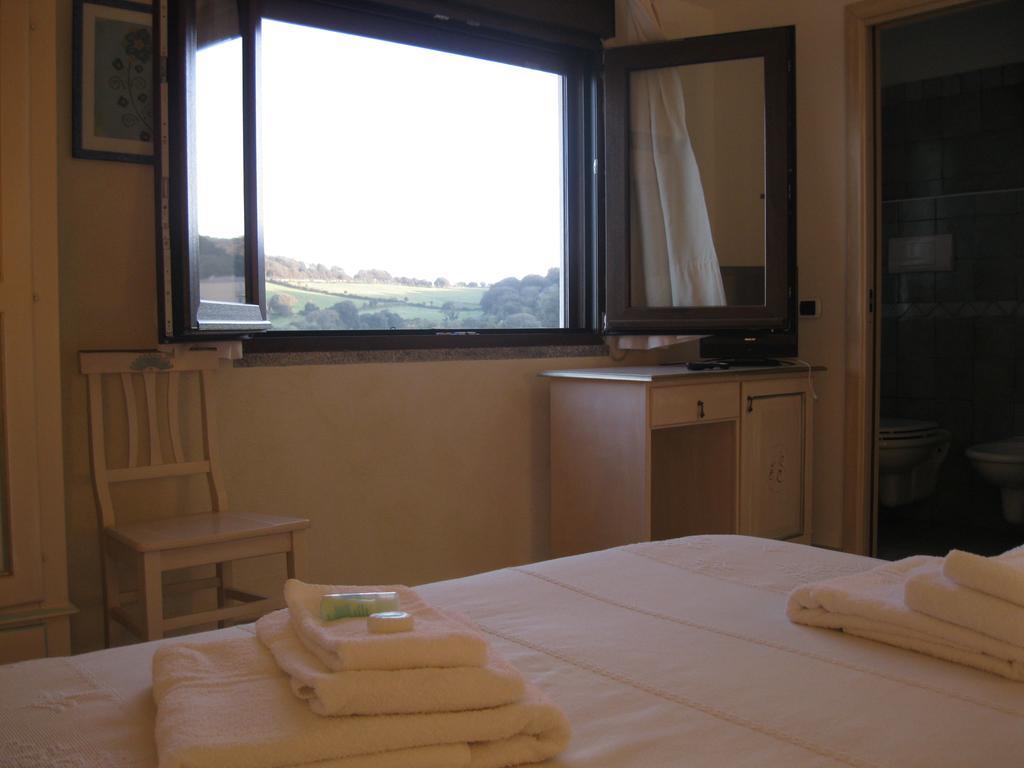 Hotel Sorgente Aglientu Quarto foto